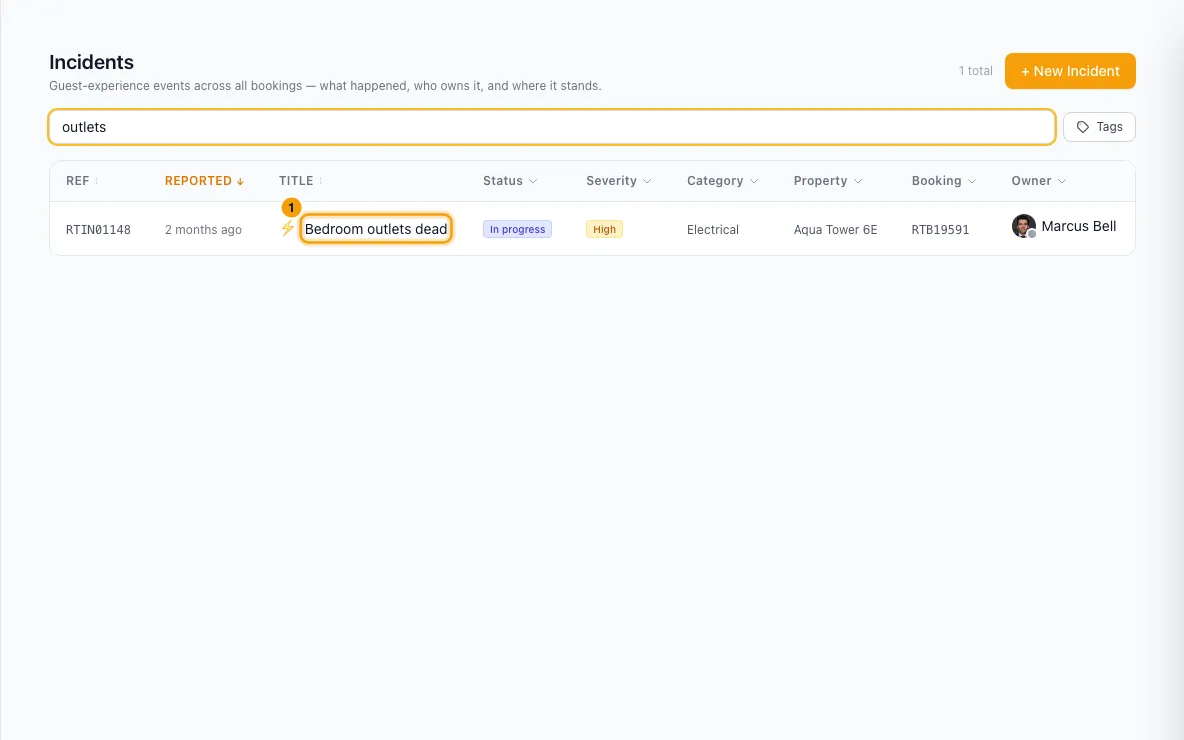 Report and handle an incident (complaint, damage, breakdown): step 1 in Rentibly, with the matching incident marked.
